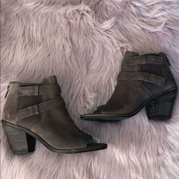 NEW Eileen Fisher Peep Toe Ankle Boots Taupe size 7.5 - Picture 4 of 10